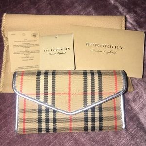 Burberry card holder